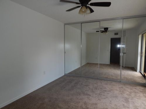 5363 Elm Ct, Orlando FL  32811-6730 exterior