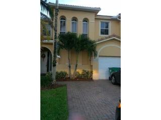 13764 116th Ln, Miami, FL 33186-9091