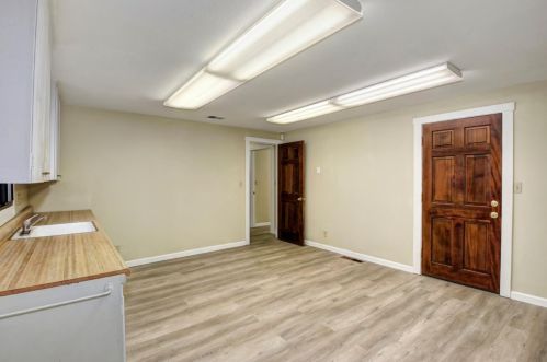 913 Court St, Woodland CA  95695-3520 exterior