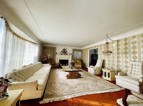 10031 Hunt Ave, South Gate, CA 90280-6310