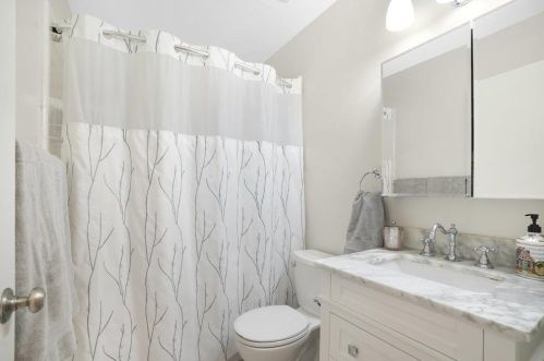 1069 Oddstad Blvd, Pacifica CA  94044-3858 exterior