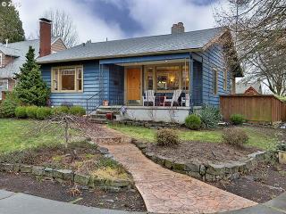5844 20th Ave, Portland, OR 97202-5226