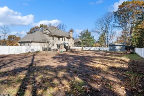 32 Ridge Rd, Parsippany NJ  07834-9629 exterior