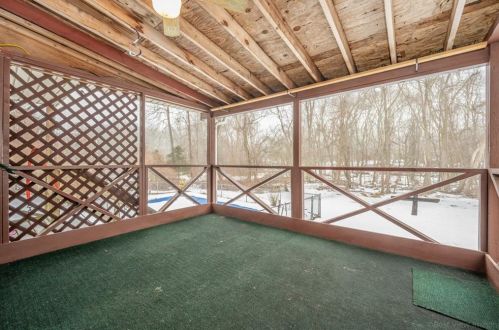 277 Cooper Rd, Glocester RI  02814-1447 exterior