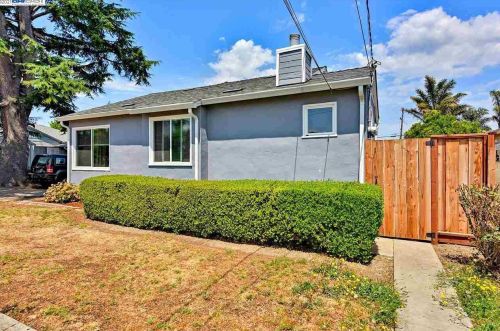 376 Suffolk Dr, San Leandro, CA 94577-1641
