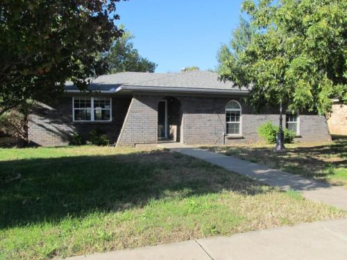 7809 Cervin Dr, Amarillo, TX 79121-1205