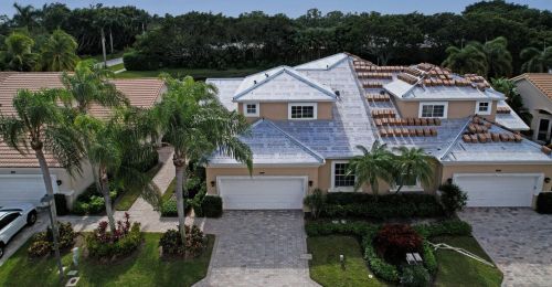 8118 Sandpiper Way, West Palm Beach, FL 33412-1577