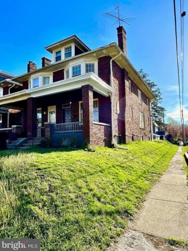 2652 5th St, Harrisburg, PA 17110-2012