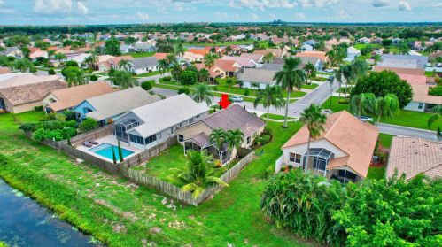 7608 Stirling Bridge Blvd, Delray Beach, FL 33446-3611