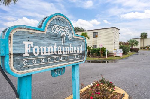 308 Miracle Strip Pkwy, Fort Walton Beach FL  32548-5217 exterior