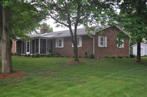 5501 Cardinal Dr, Orient, OH 43146-9213
