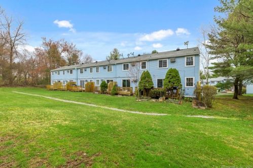 163 Cynthia Ln, Middletown CT  06457-2151 exterior