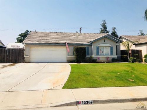 10307 Marco Polo Ave, Bakersfield, CA 93312-6122