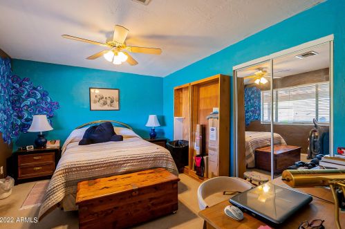 39029 11 Ave, Phoenix AZ 85021-5626 exterior