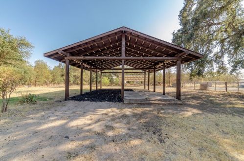 740 K St, Rio Linda CA  95673-3446 exterior