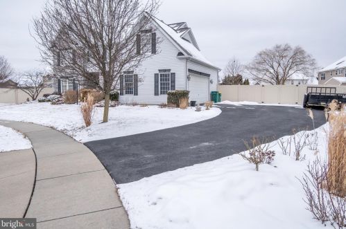 5445 Margaret Ct, Navy Sup Dpt, PA 17050-7292