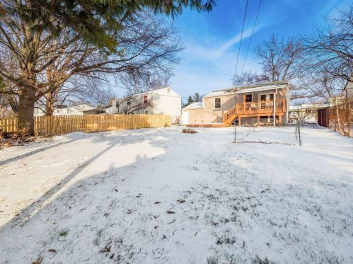 3631 Christopher Pl, Darbydale OH  43123-2427 exterior