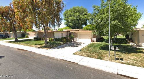 10326 Willowbrook Dr, Sun City, AZ 85373-1661