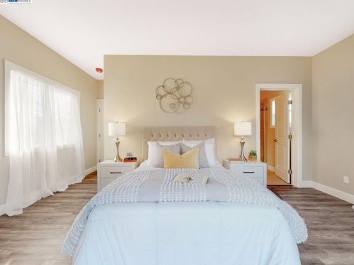 9114 B St, Oakland CA 94603-2423 exterior