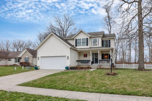 116 Shawnee Loop, Pataskala, OH 43062-8122