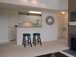 2 Mountainview Ter, Danbury CT  06810-4163 exterior