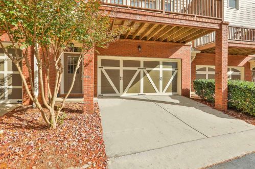 803 Lexington Vlg, Peachtree City GA  30269-6858 exterior