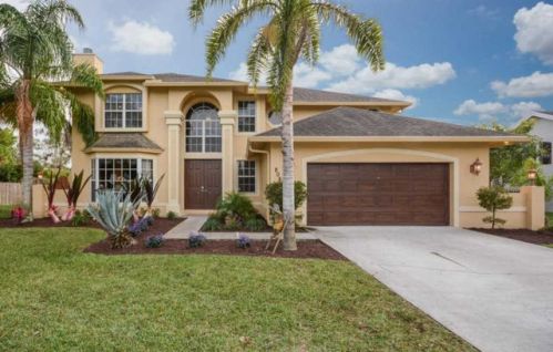 808 Caraway Ct, West Palm Beach, FL 33414-8211