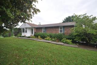 307 Country Ln, Radcliff, KY 40160-9763