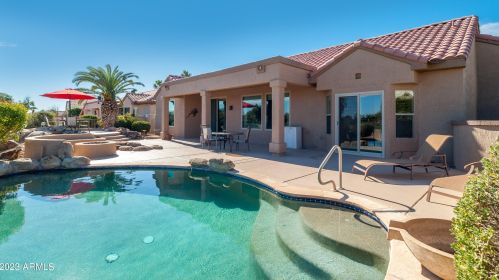 18427 Laguna Azul Dr, Sun City, AZ 85374-6322