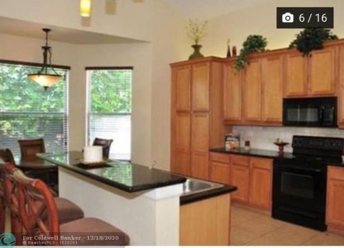 13121 45 Dr, Hollywood FL 33027-3160 exterior