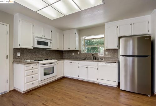 14893 Tahoe Way, Morgan Hill, CA 95037-6023