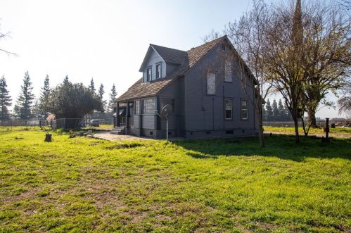 11841 Youngstown Rd, Turlock CA  95380-9635 exterior