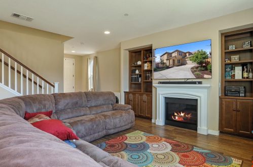 9435 Vintner Cir, Grayson CA  95363-8902 exterior