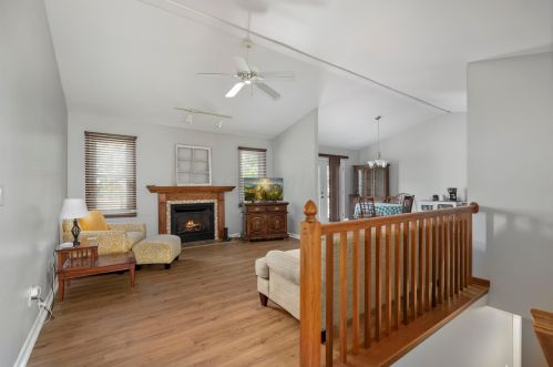 4255 Rishel St, Darbydale, OH 43123-8734