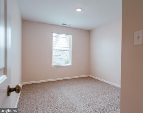 30 Dyer Dr, Camden-Wy DE  19934 exterior