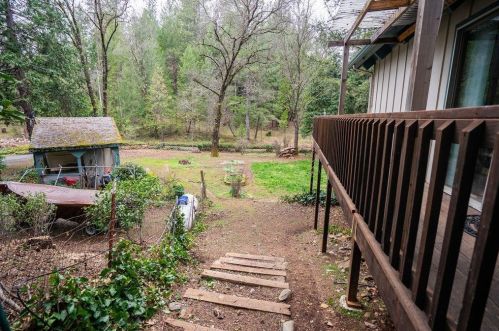 21290 Manzanita Hills Rd, Cape Horn, CA 95713-9008