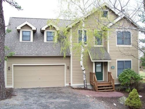 157 Pine Ct, Tannersville, PA 18372-9709