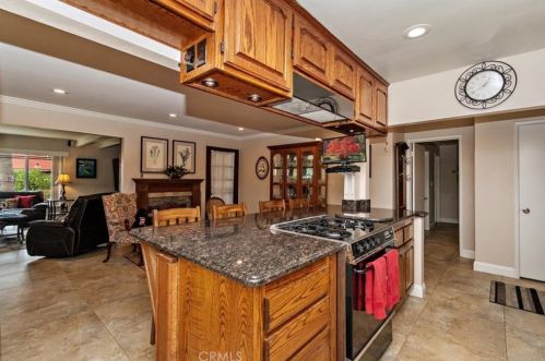 8403 Catalina Ave, Whittier CA 90605-1104 exterior