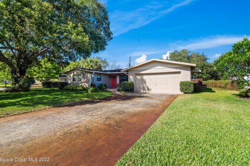 4870 Pasco Ave, Titusville, FL 32780-6814