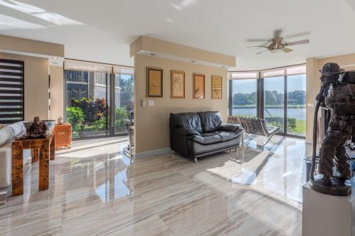 15334 Strathearn Dr, Delray Beach, FL 12104-2833