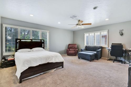 78480 Calle Remo, La Quinta CA  92253-2373 exterior