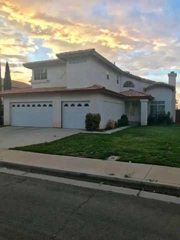 2013 Ivesbrook St, Lancaster, CA 93535-2881