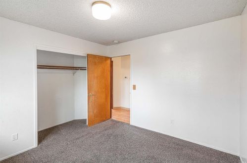 6530 Old Redwood Hwy, Santa Rosa CA  95403-1480 exterior