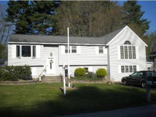 20 Kim Rd, Salem, NH 03079-2702