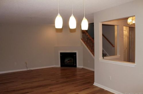 629 Danbury Rd, Ridgefield, CT 06877-2731