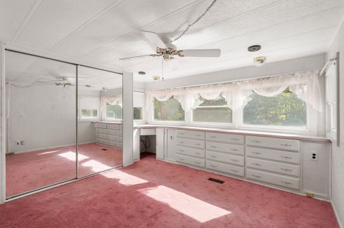 451 New Zealand Rd, Seabrook NH 03874-4113 exterior