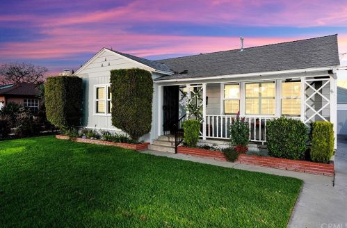 5252 Obispo Ave, Lakewood, CA 90712-3101