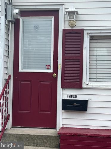 416 Middle St, Ashland PA 17921-1920 exterior