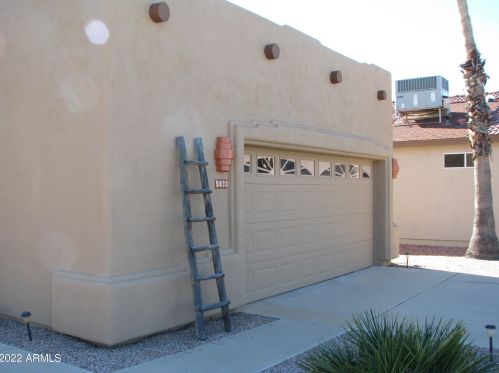 5813 Lawndale St, Mesa, AZ 85215-2711