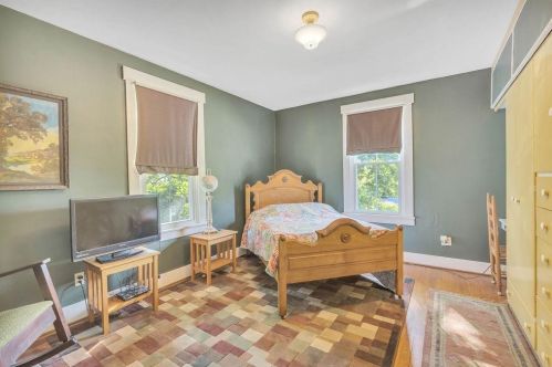 102 Jackson St, Franklin OH  45005-1617 exterior